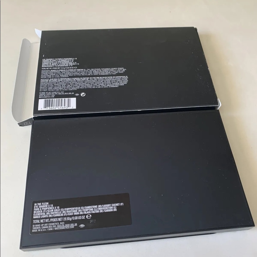 MAC EyeShadow x 15 Colors In The Flesh Palette 19.5 g/0.68 oz Full Size - Picture 2 of 5